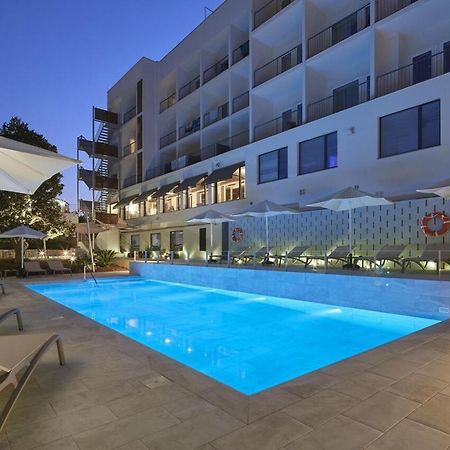 Nuria Hotel Tarragona Buitenkant foto