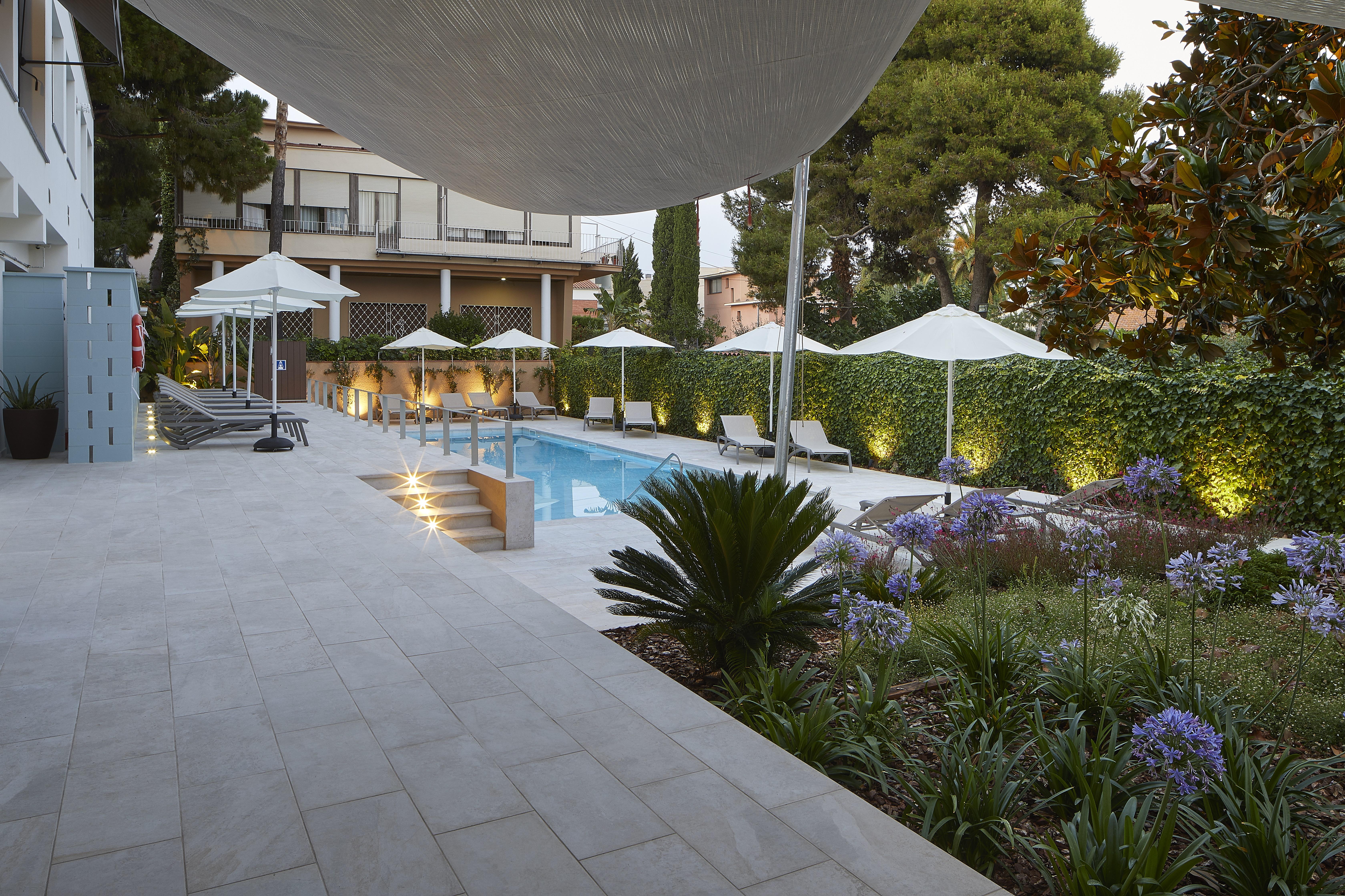 Nuria Hotel Tarragona Buitenkant foto