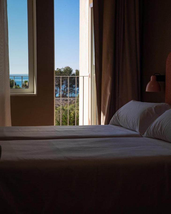 Nuria Hotel Tarragona Buitenkant foto